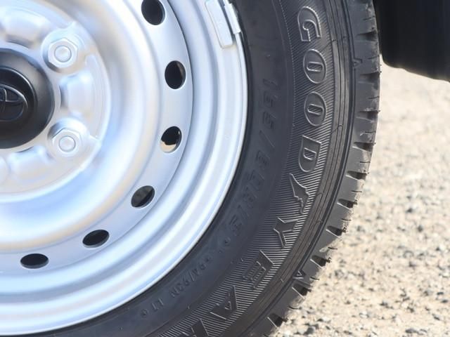 TOYOTA LITEACE VAN 2WD 2020 Image 31