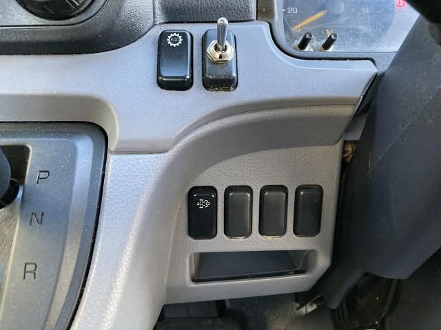 MITSUBISHI CANTER 2014 Image 31