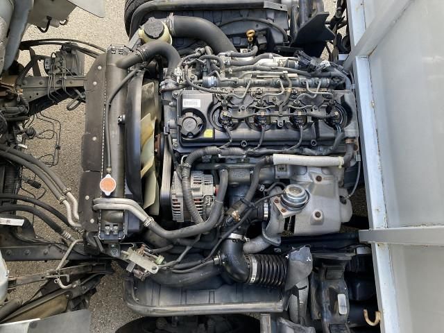 NISSAN ATLAS 2012 Image 31