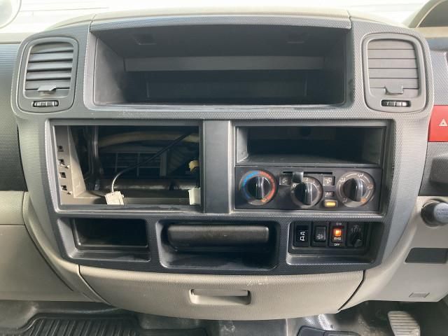 NISSAN ATLAS 2012 Image 31