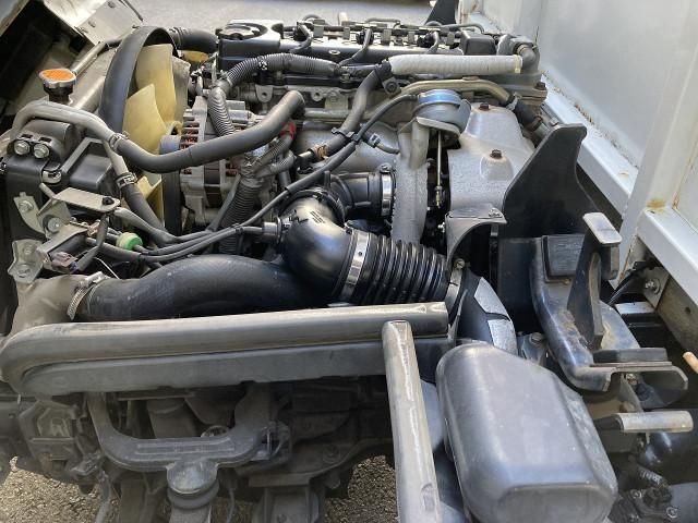 NISSAN ATLAS 2012 Image 31