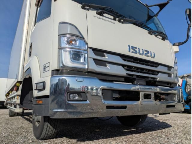ISUZU FORWARD 2021 Image 31