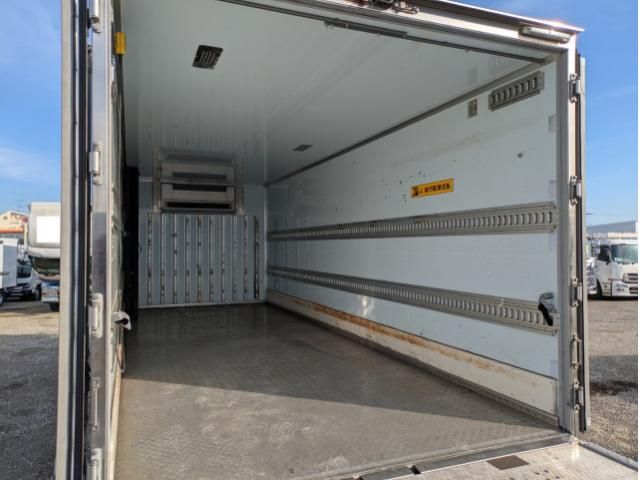 ISUZU FORWARD 2021 Image 31