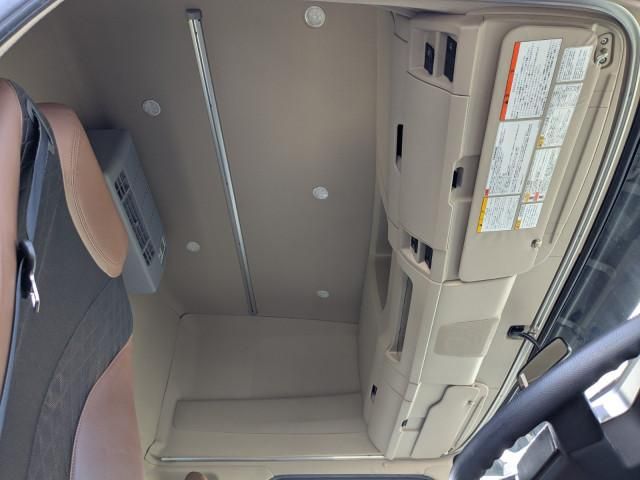 HINO PROFIA 2021 Image 31