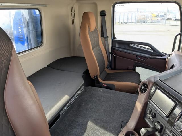 HINO PROFIA 2021 Image 31