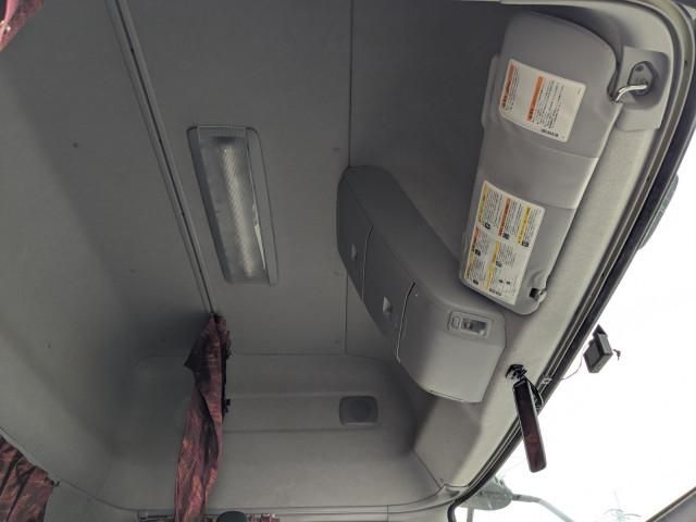 NISSAN DIESEL QUON 2020 Image 31