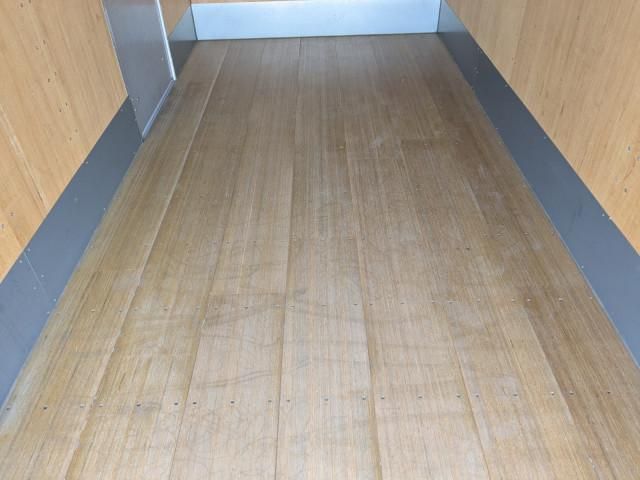 HINO DUTRO 2020 Image 31