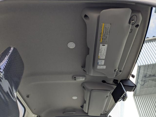 HINO DUTRO 2020 Image 31