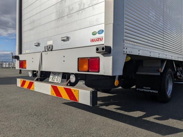 ISUZU FORWARD 2018 Image 31