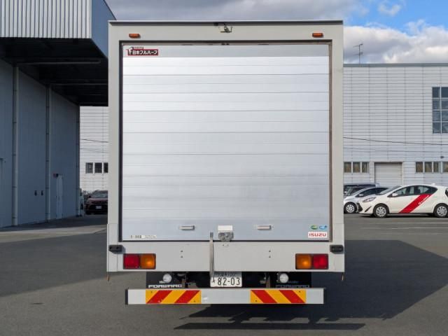 ISUZU FORWARD 2018 Image 31