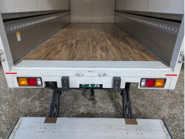 MITSUBISHI FUSOU FIGHTER 2023 Image 31