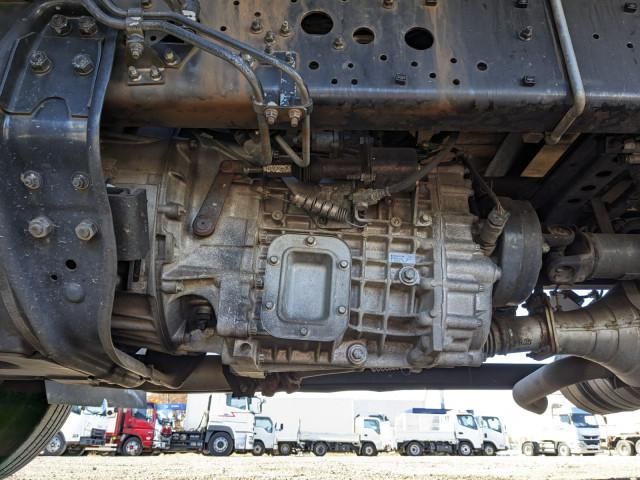 MITSUBISHI FUSOU FIGHTER 2015 Image 31