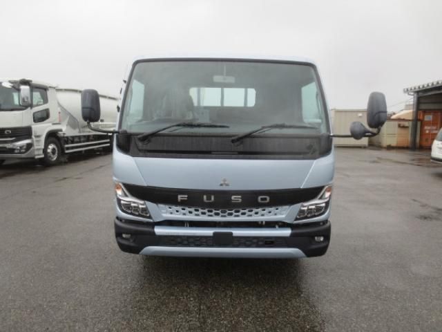 MITSUBISHI CANTER 2023 Image 31