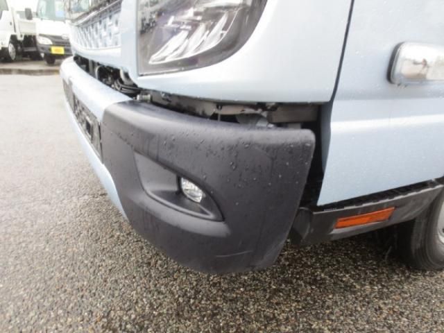 MITSUBISHI CANTER 2023 Image 31