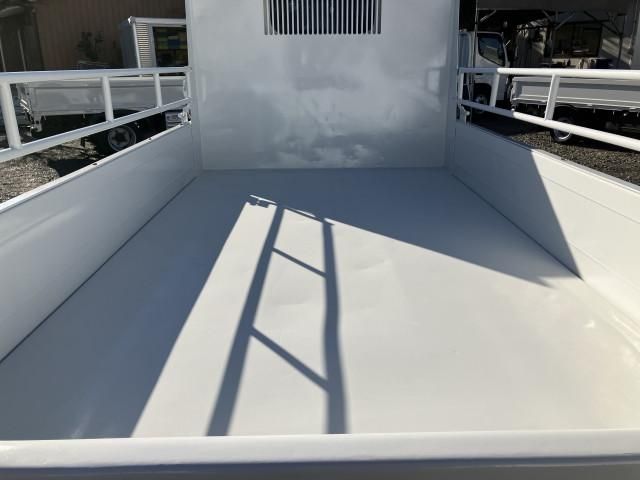 MITSUBISHI CANTER 2021 Image 31