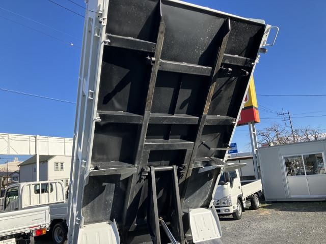 MITSUBISHI CANTER 2021 Image 31