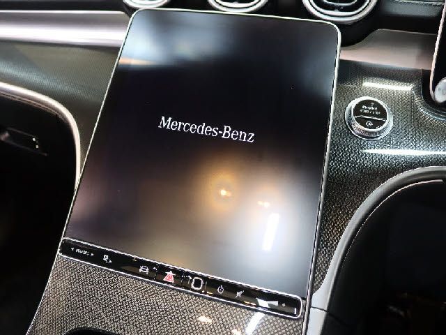 MERCEDES BENZ C CLAS 2023 Image 31