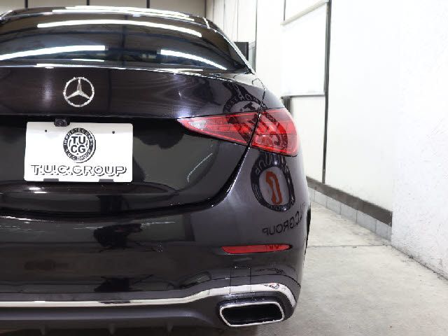 MERCEDES BENZ C CLAS 2023 Image 31