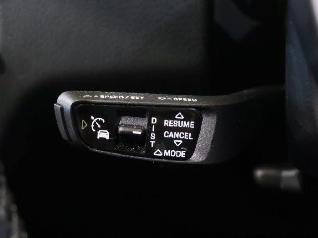 PORSCHE CAYENNE 2018 Image 31