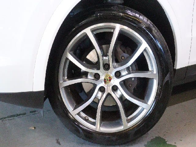 PORSCHE CAYENNE 2018 Image 31