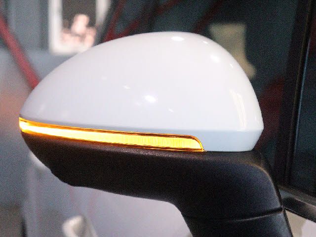 PORSCHE CAYENNE 2018 Image 31