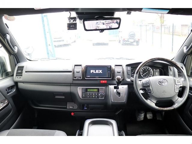 TOYOTA HIACE VAN 4WD 2024 Image 31