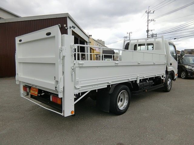 TOYOTA DYNA 2010 Image 31