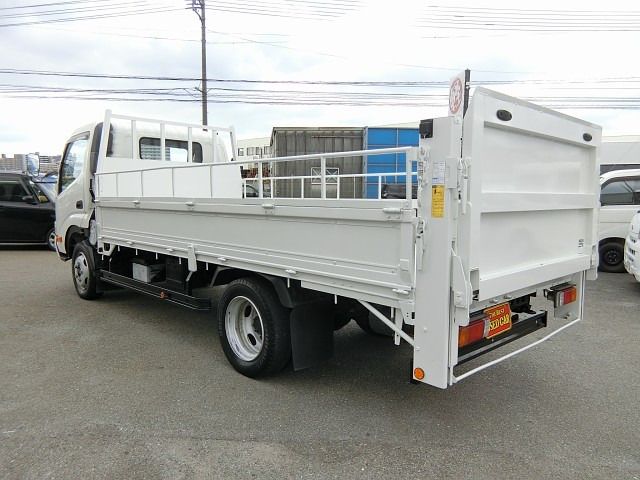 TOYOTA DYNA 2010 Image 31