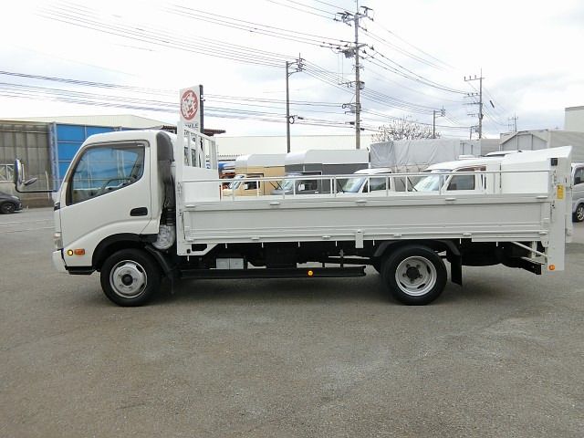 TOYOTA DYNA 2010 Image 31