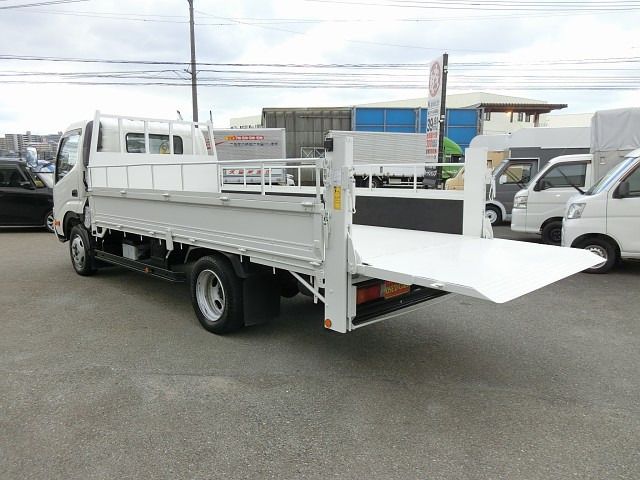 TOYOTA DYNA 2010 Image 31
