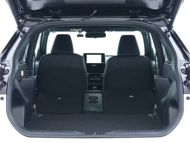 TOYOTA YARIS CROSS HYBRID 2025 Image 31