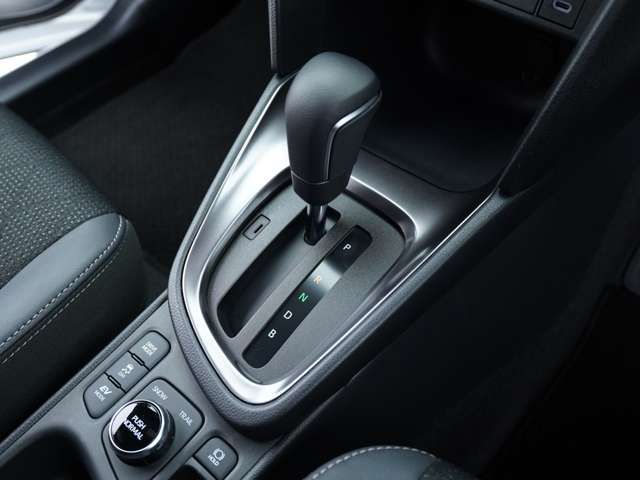 TOYOTA YARIS CROSS HYBRID 2025 Image 31