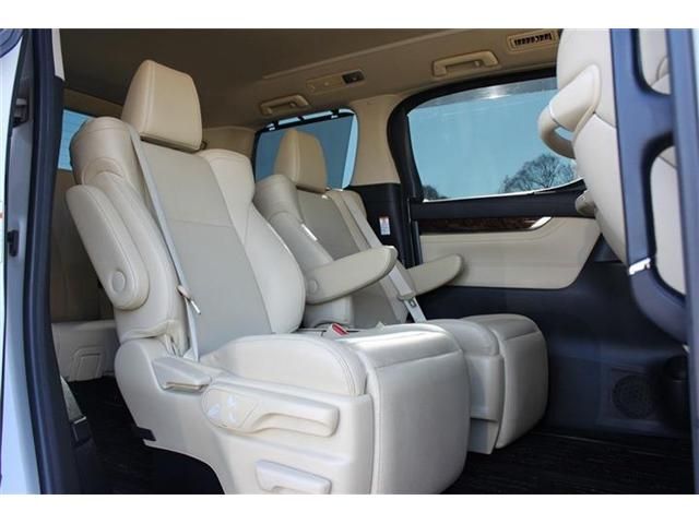 TOYOTA VELLFIRE  HYBRID 4WD 2018 Image 31