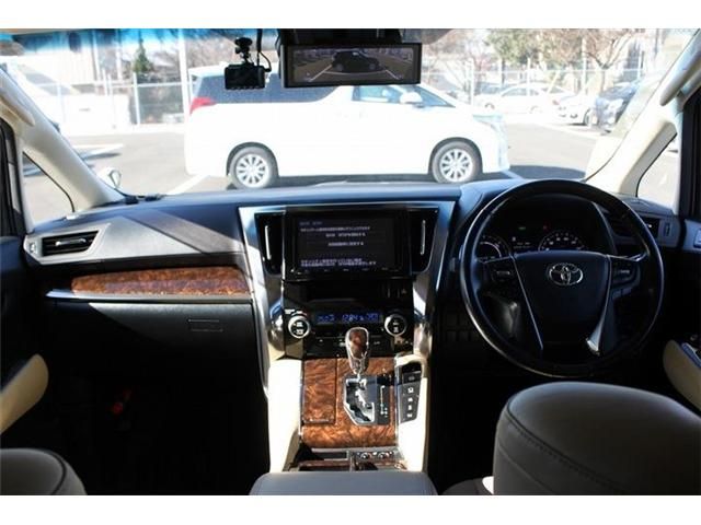 TOYOTA VELLFIRE  HYBRID 4WD 2018 Image 31