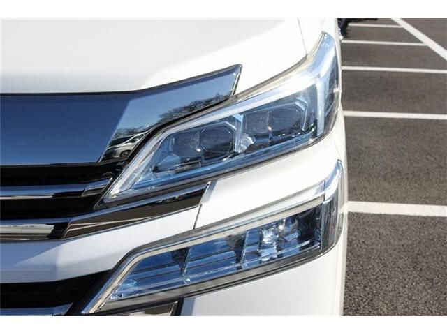 TOYOTA VELLFIRE  HYBRID 4WD 2018 Image 31