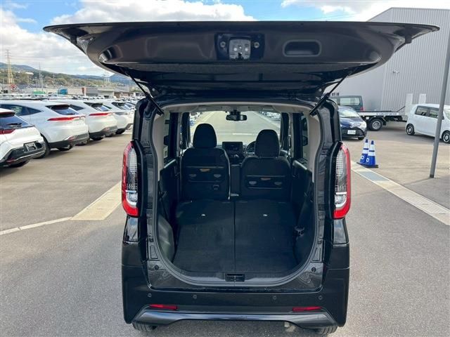 NISSAN ROOX 2023 Image 31