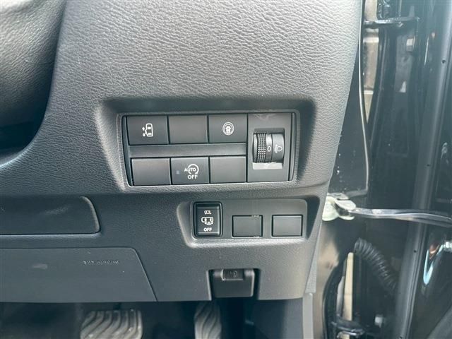 NISSAN ROOX 2023 Image 31