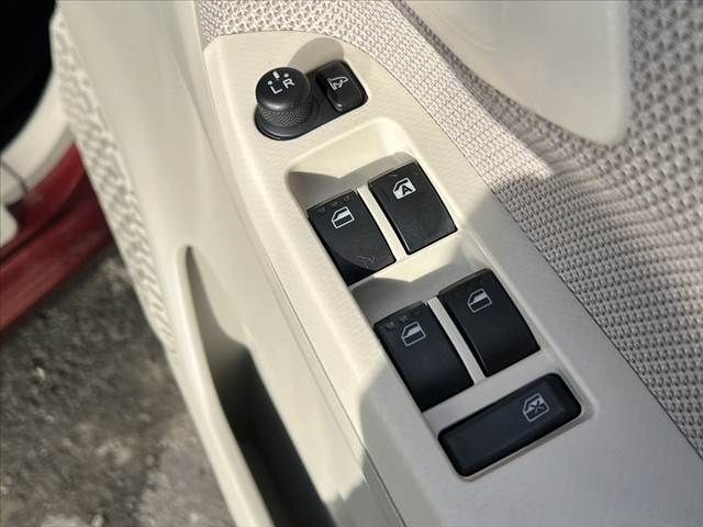 DAIHATSU MOVE 2015 Image 31