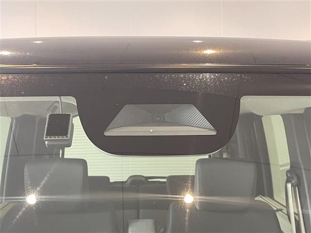 HONDA N BOX 2024 Image 31