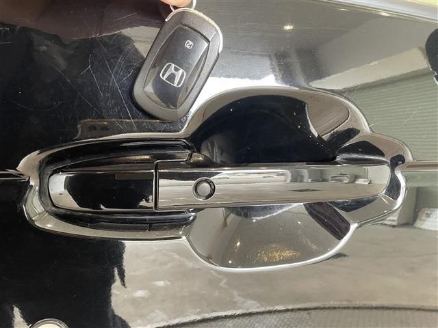 HONDA N BOX 2024 Image 31