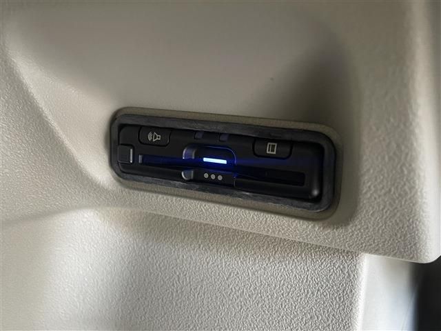 HONDA N BOX 2024 Image 31