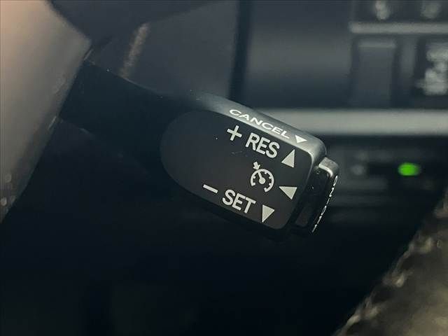 TOYOTA ESQUIRE 2018 Image 31