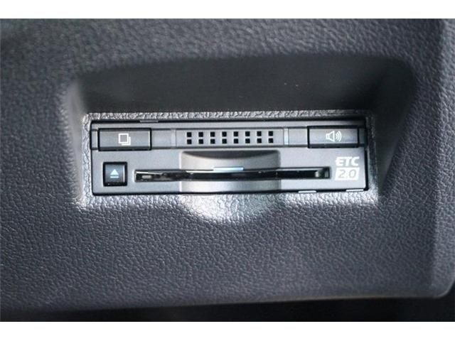 TOYOTA PRIUS PHV 2017 Image 31