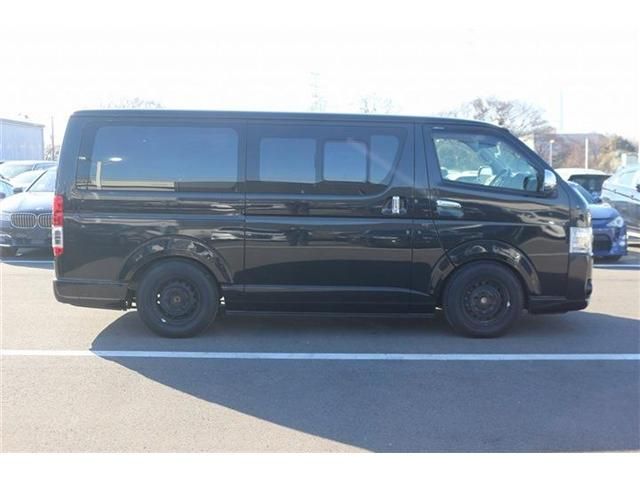 TOYOTA HIACE VAN 2WD 2018 Image 31