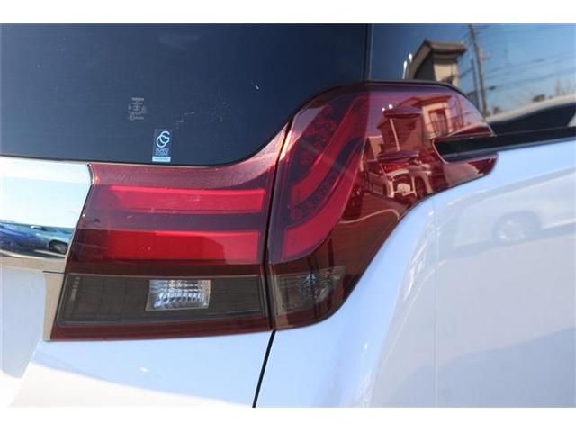 TOYOTA ALPHARD HYBRID 4WD 2015 Image 31