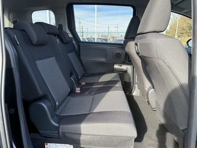 TOYOTA SIENTA 2022 Image 31