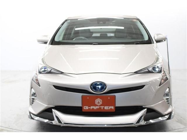TOYOTA PRIUS 2016 Image 31