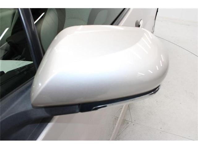 TOYOTA PRIUS 2016 Image 31