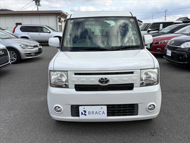 TOYOTA PIXIS SPACE 2013 Image 31