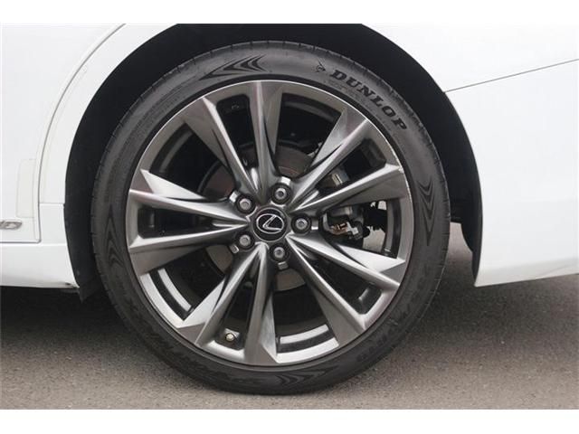 TOYOTA LEXUS ES300H 2019 Image 31